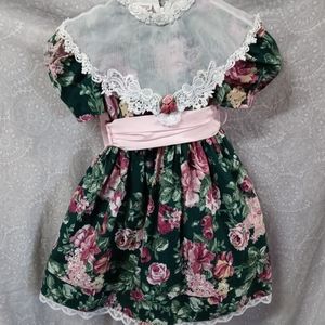 Vintage girls floral dress